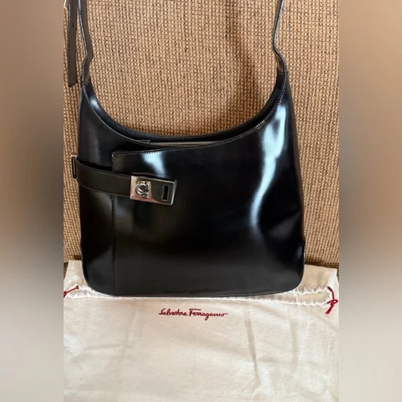 Salvatore Ferragamo Leather Side Hug Clasp Strap Boss Studio Shoulder Bag - Picture 12 of 13